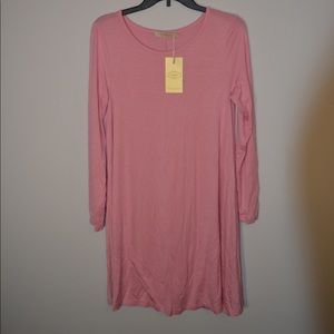 LONG SLEEVE CREW NECK PINK DRESS WITH POCKETS